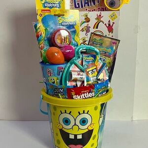 SpongeBob SquarePants Yellow and Blue Easter Bucket Set